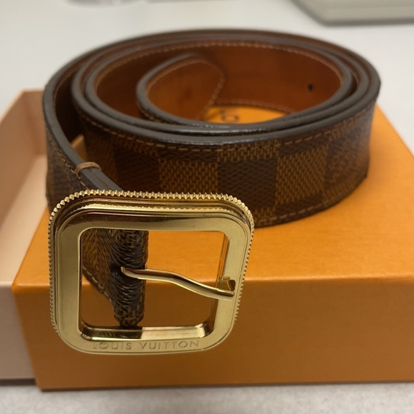 💥SALE💥Authentic Louis Vuitton Damier Belt - Picture 5 of 14